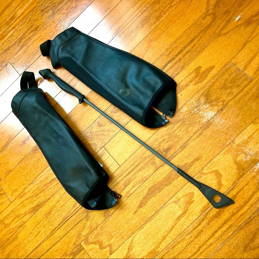 Horse riding half chaps and crop